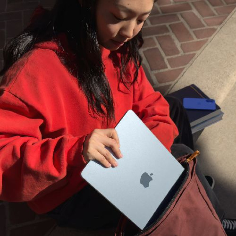 Apple MacBook Air 13